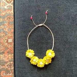 Mini Boden Yellow Flower Necklace 🌸